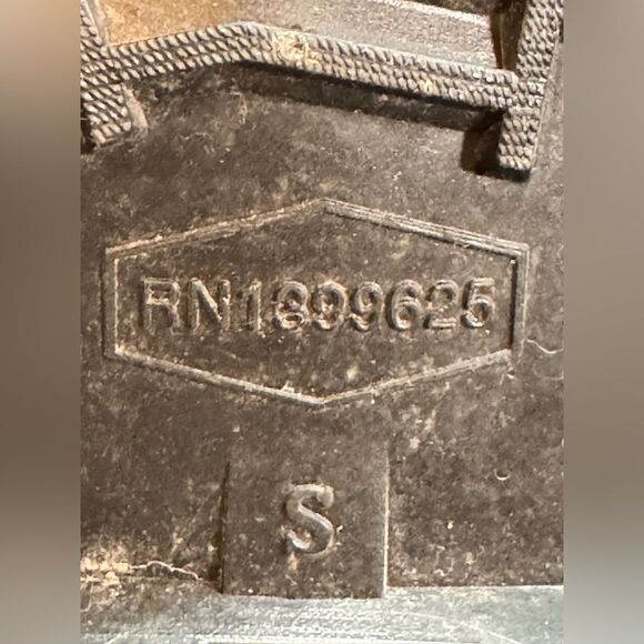 The Ohio State University OSU Buckeyes Red Plaid Rainboots size S (7/8) - Picture 4 of 11